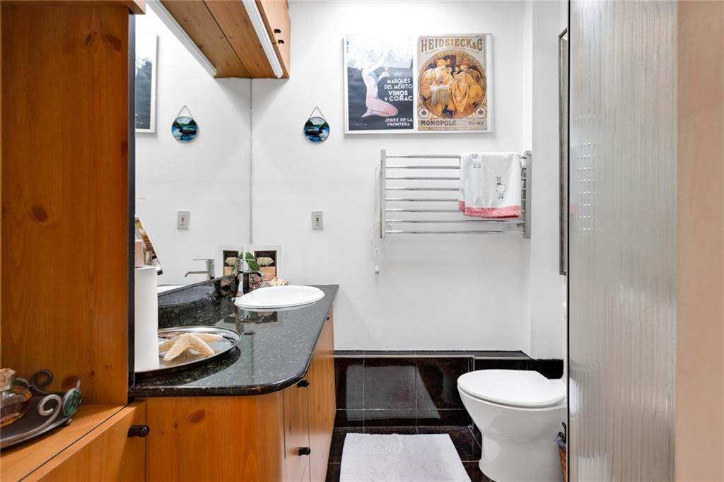 82 West End Avenue, Brooklyn, New York, 11235 image 29