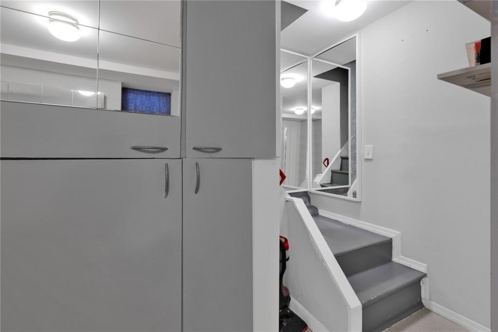 82 West End Avenue, Brooklyn, New York, 11235 image 38