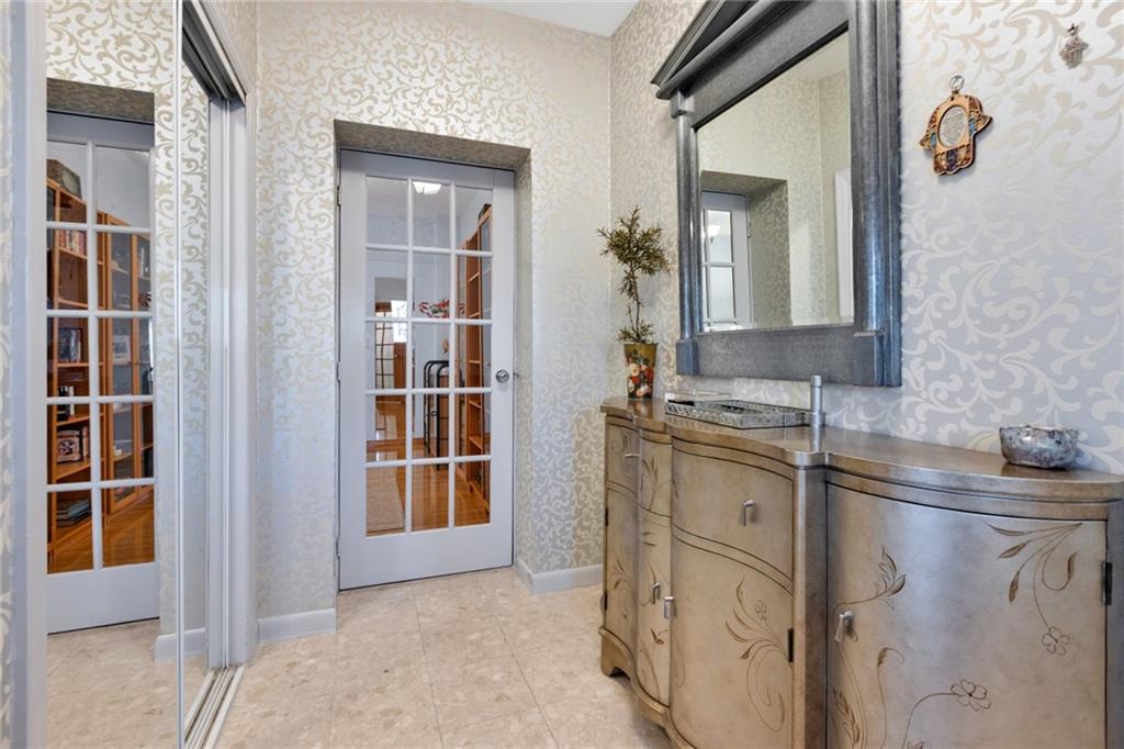 82 West End Avenue, Brooklyn, New York, 11235 image 41