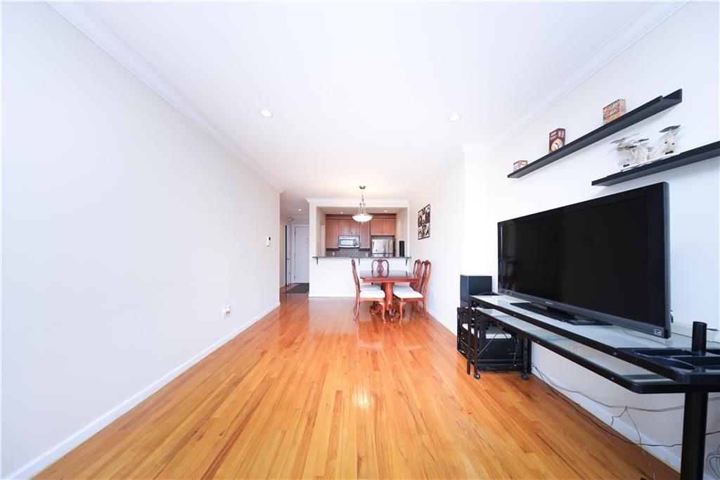 7620 Bay Parkway 4B, Brooklyn, New York, 11214 image 13