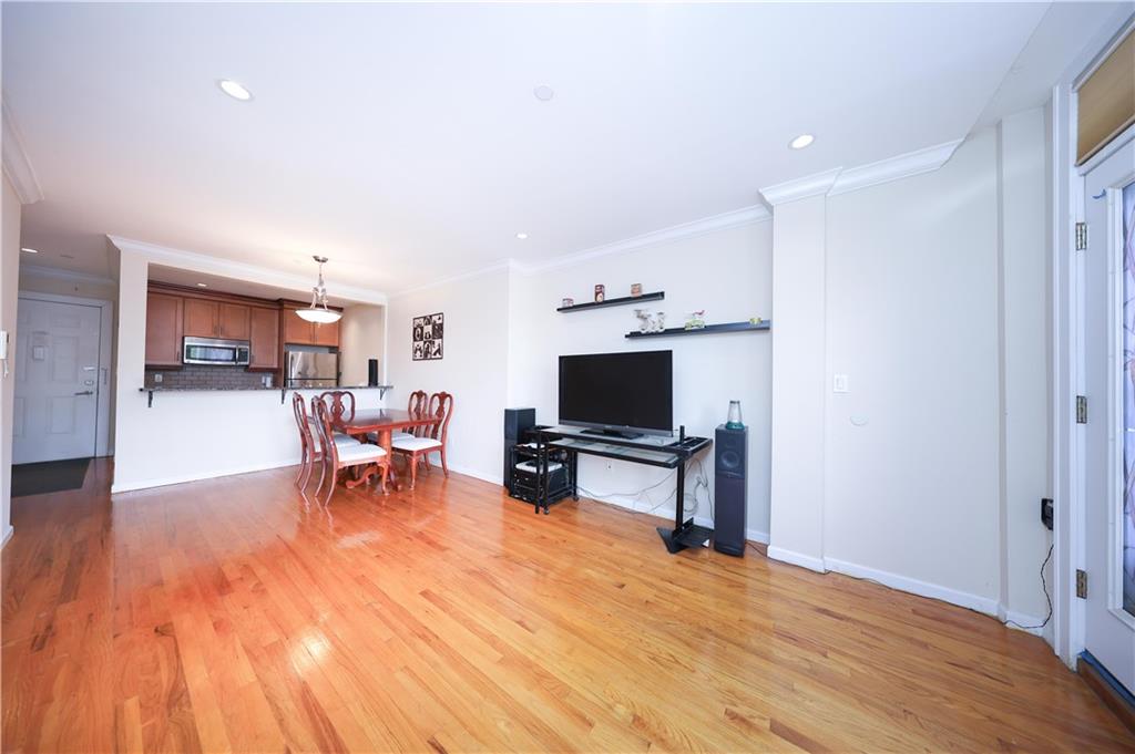 7620 Bay Parkway 4B, Brooklyn, New York, 11214 image 14