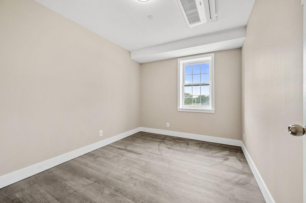 154 Bay 53rd Street, Brooklyn, New York, 11214 image 12