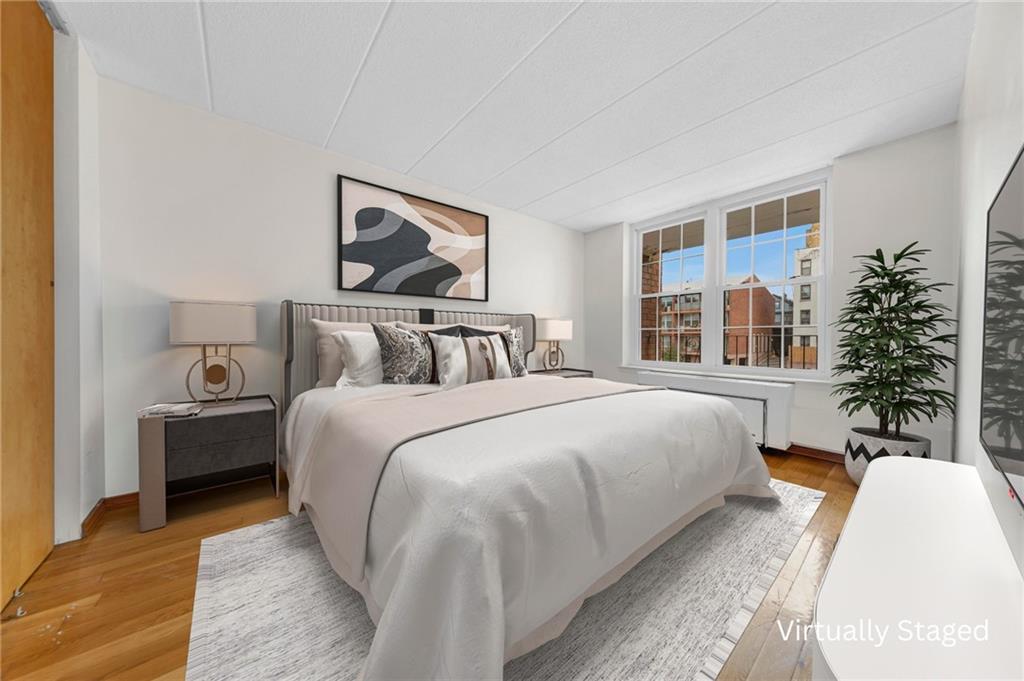 9995 Shore Road 18D Image 4