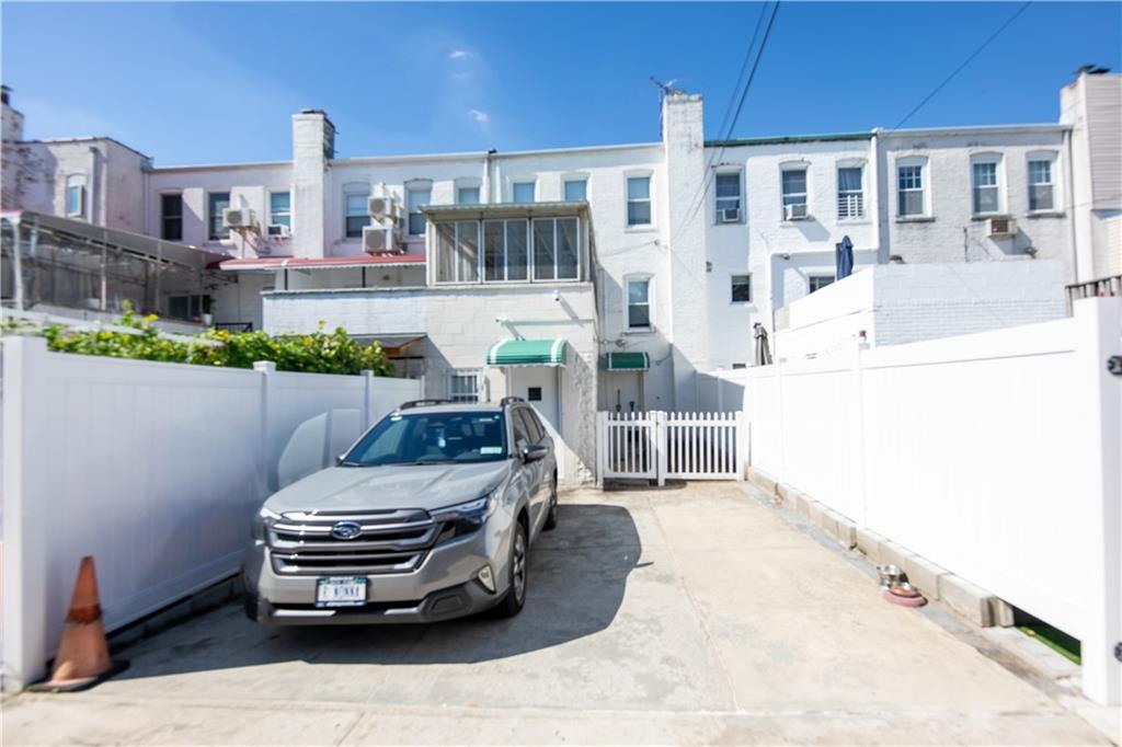 2041 Ford Street, Brooklyn, New York, 11229 image 31