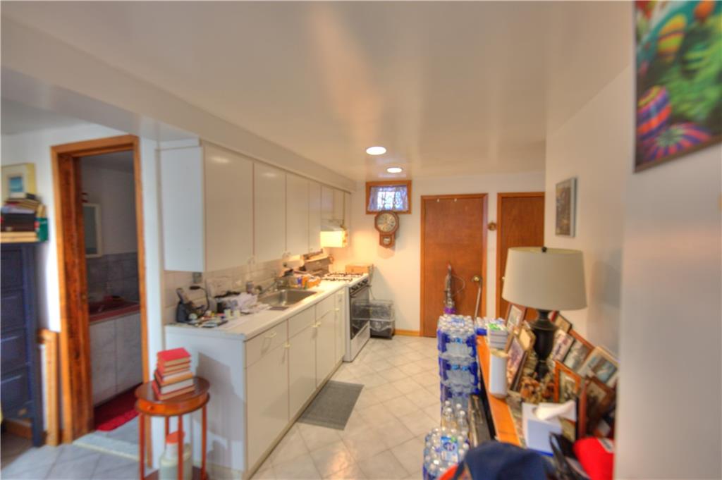 2041 Ford Street, Brooklyn, New York, 11229 image 34