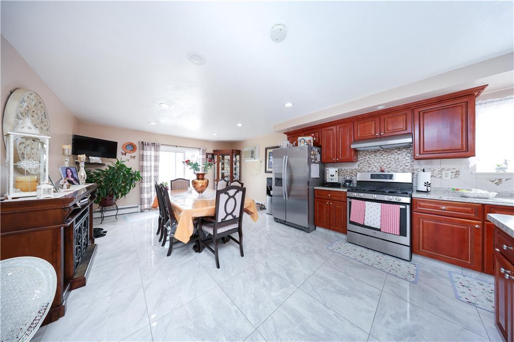 49 Lewiston Street, State Island, New York, 10314 image 18