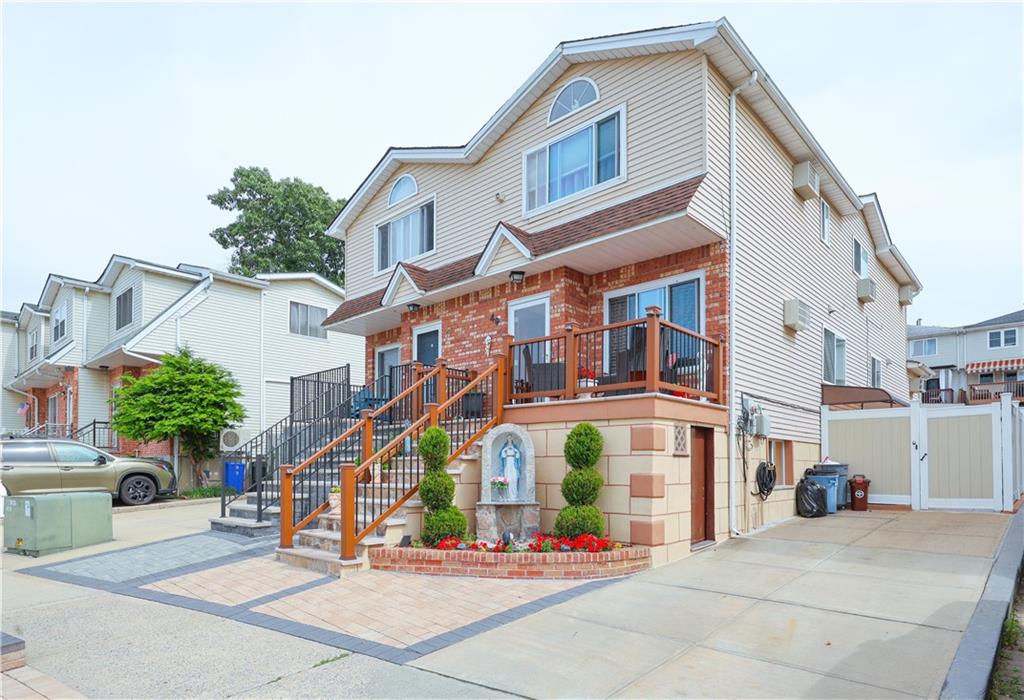 49 Lewiston Street Image 4