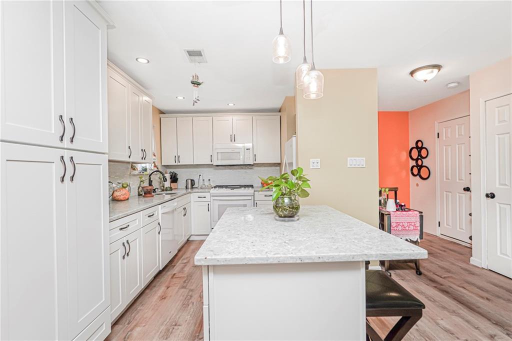 72 Eric Lane, Staten  Island, New York, 10308 image 14