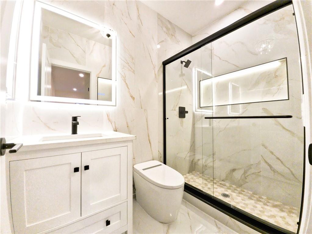 372 Sharon Avenue, Staten  Island, New York, 10301 image 27