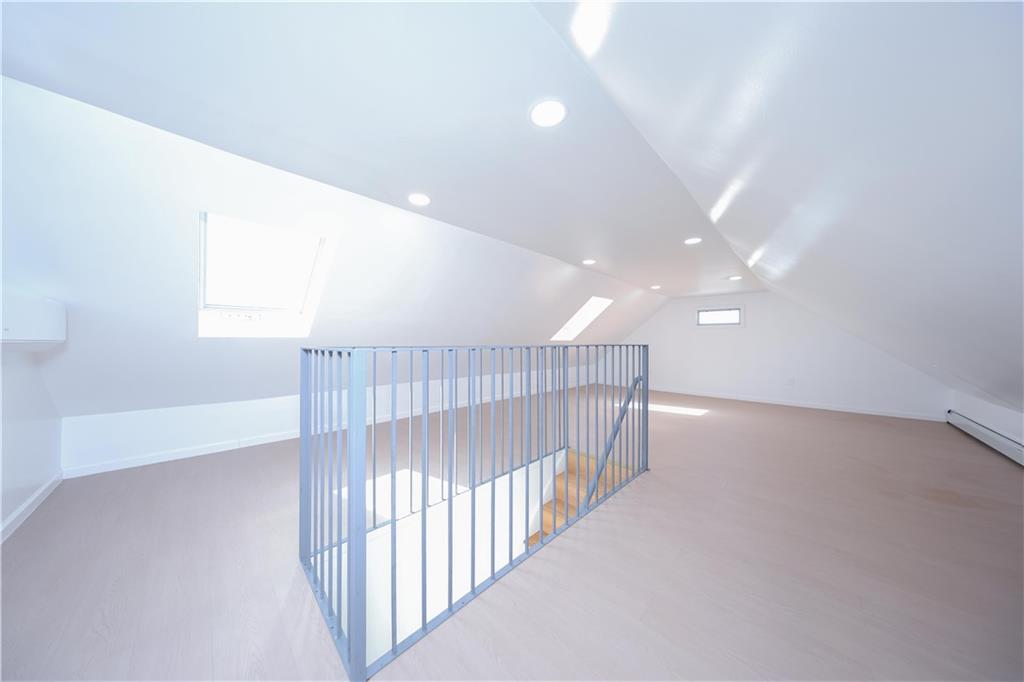 18 Cyrus Avenue, Brooklyn, New York, 11229 image 20