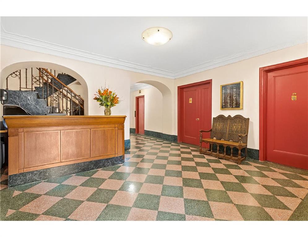 410 Central Park 3C Image 2