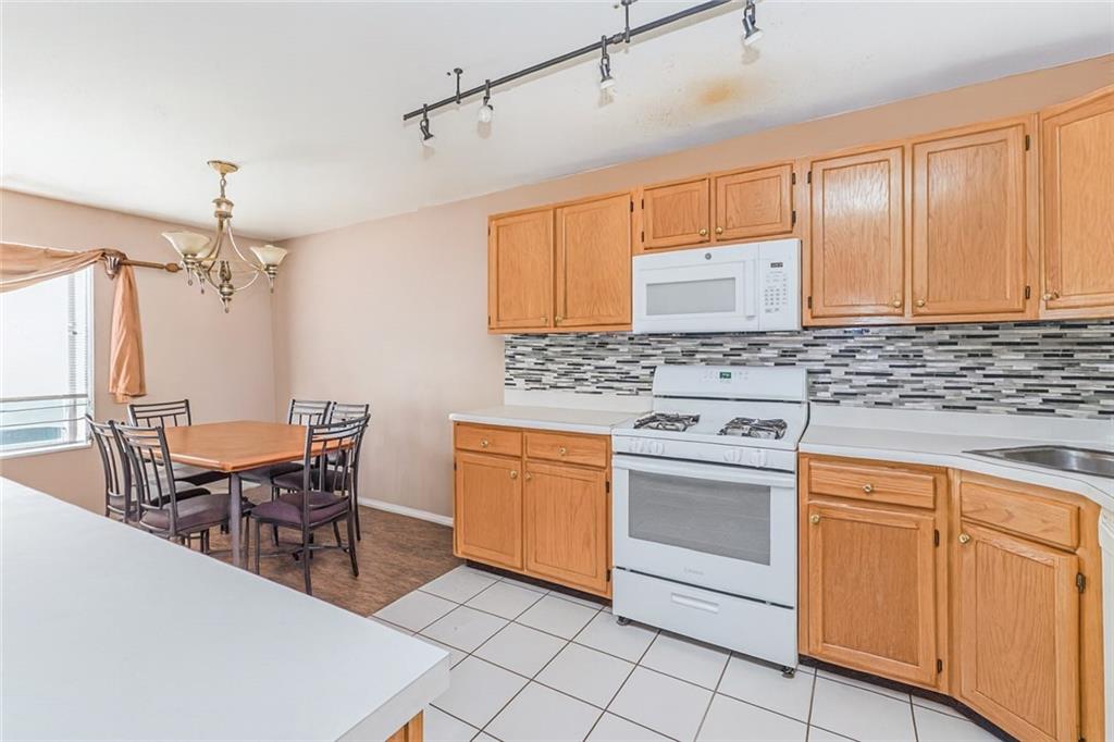 34 Jamie Lane, Staten  Island, New York, 10312 image 8