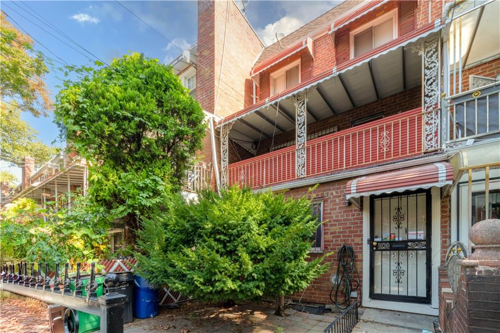 565 East 81st Street Image 2