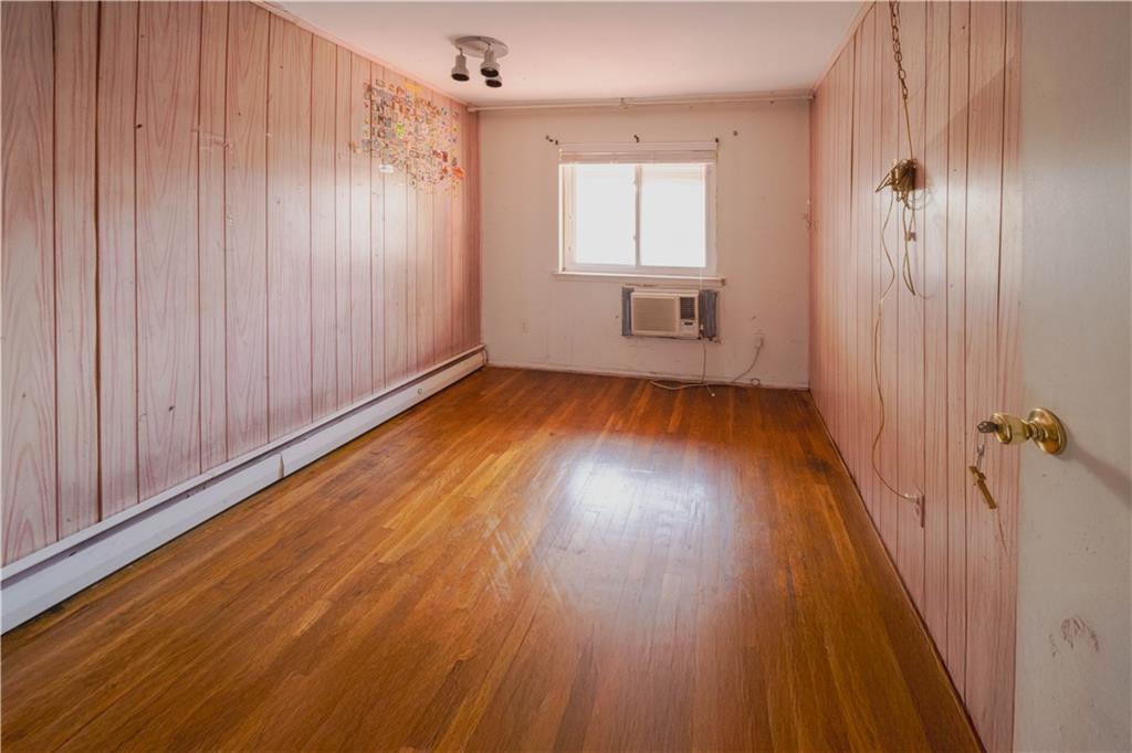 565 East 81st Street, Brooklyn, New York, 11236 image 9