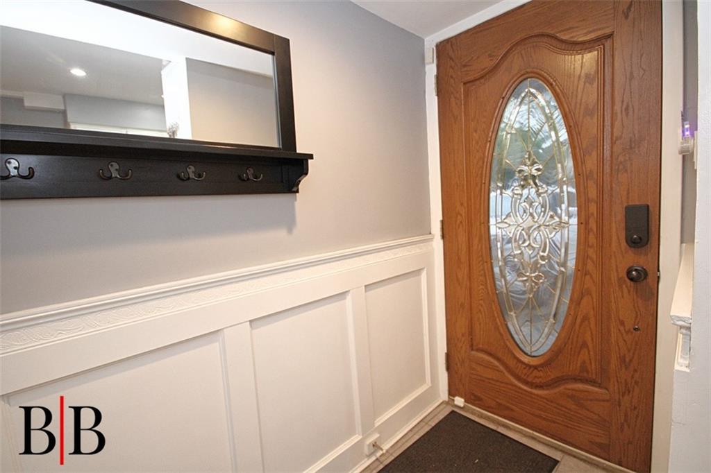 364 Rolling Hill Green Image 2