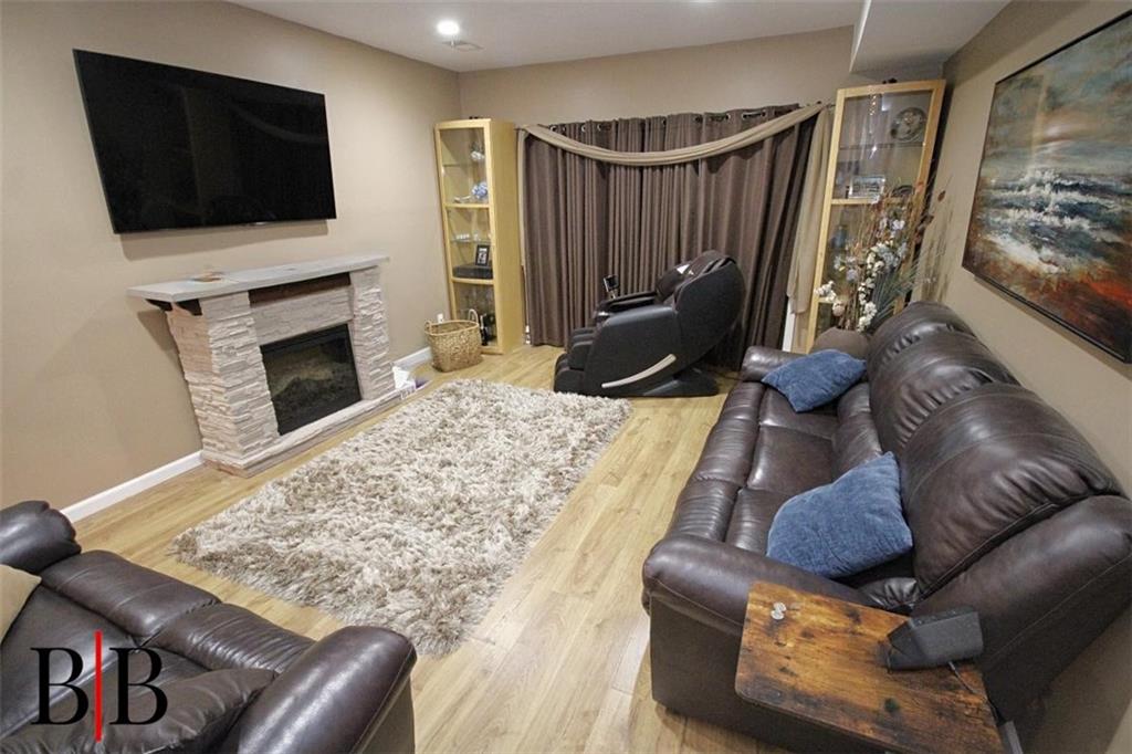 364 Rolling Hill Green, Staten  Island, New York, 10312 image 11