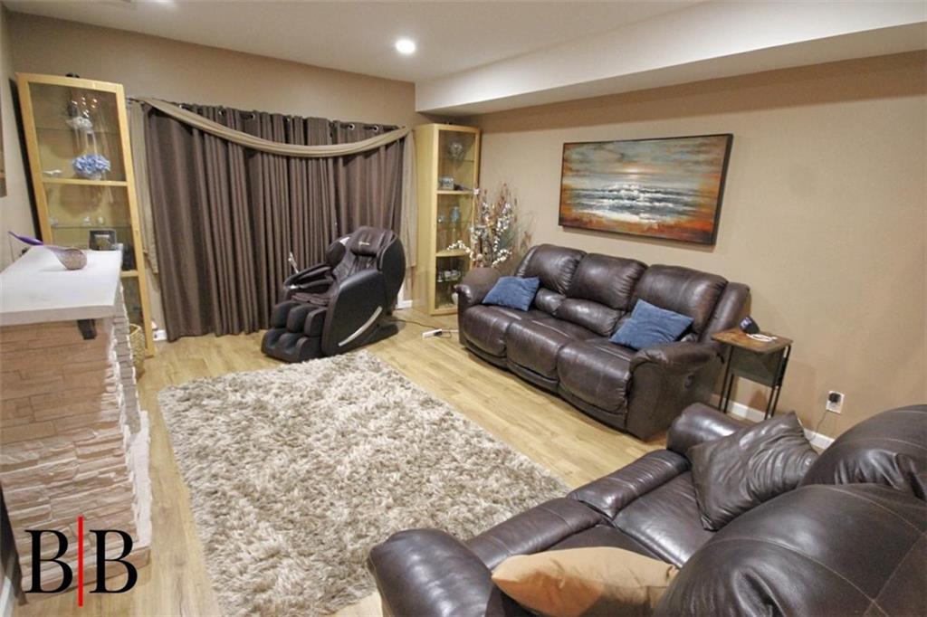 364 Rolling Hill Green, Staten  Island, New York, 10312 image 9