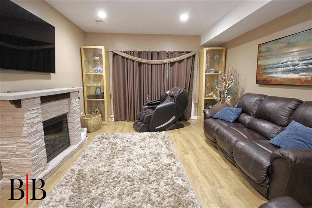 364 Rolling Hill Green, Staten  Island, New York, 10312 image 10