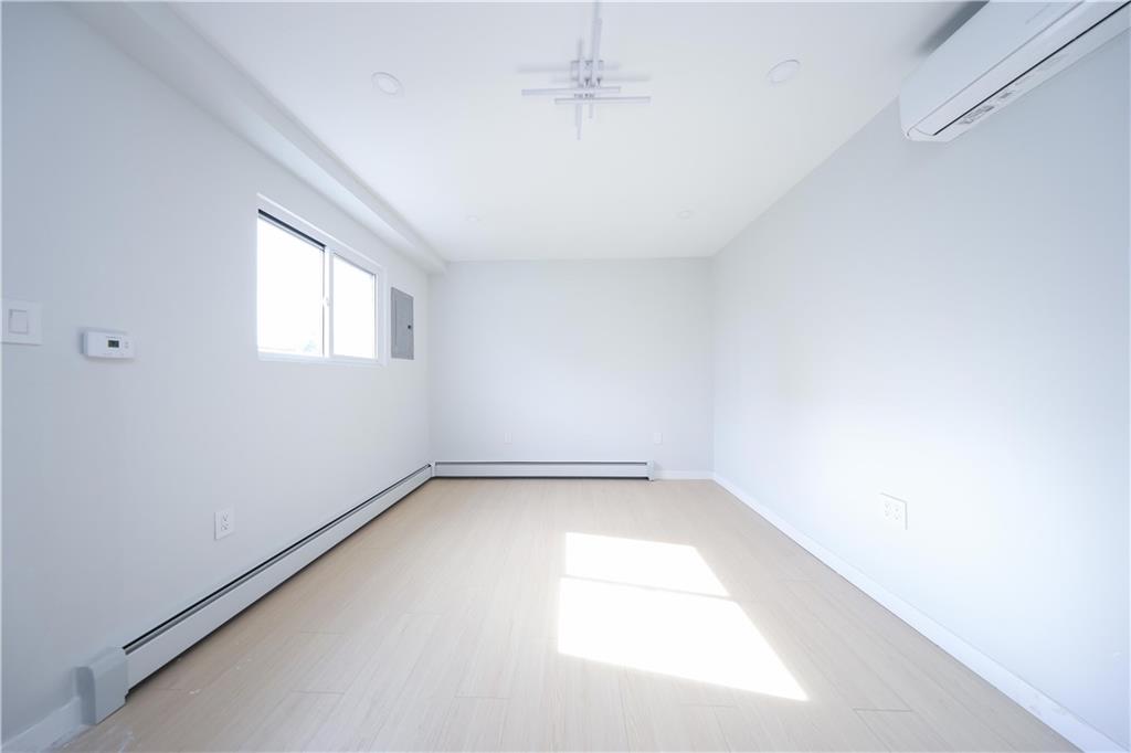 49 Gadsen Place, Staten  Island, New York, 10314 image 30