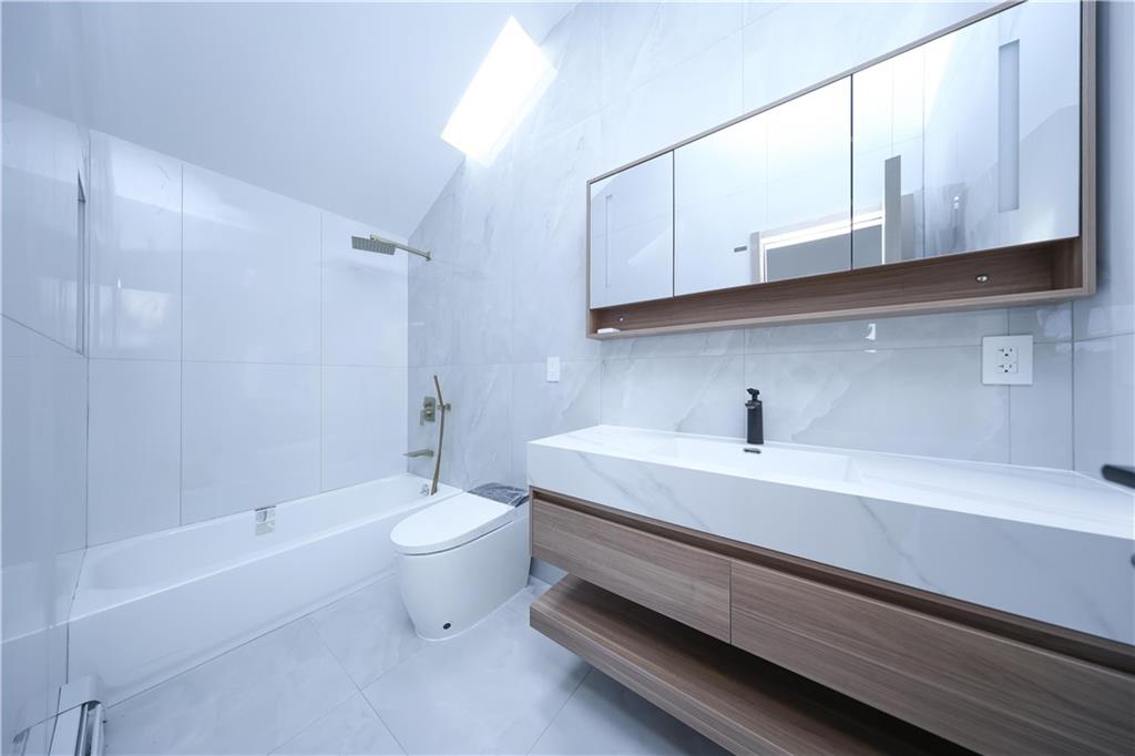 49 Gadsen Place, Staten  Island, New York, 10314 image 34