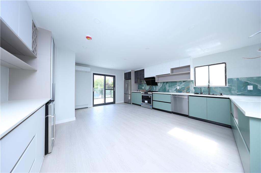 49 Gadsen Place Image 5