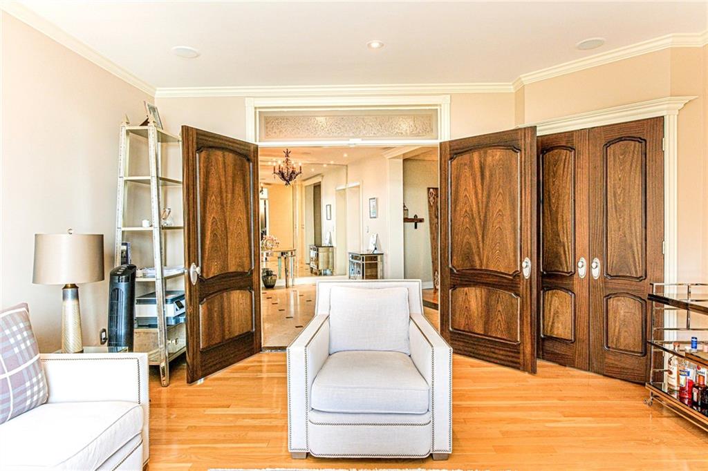 7119 Shore Road 4K, Brooklyn, New York, 11209 image 11