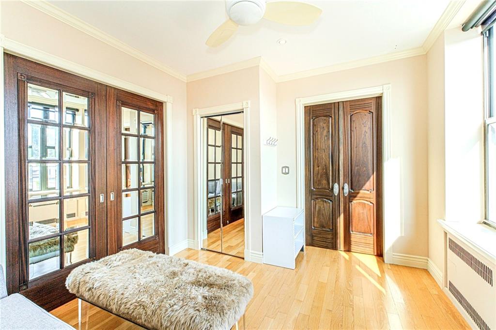 7119 Shore Road 4K, Brooklyn, New York, 11209 image 22