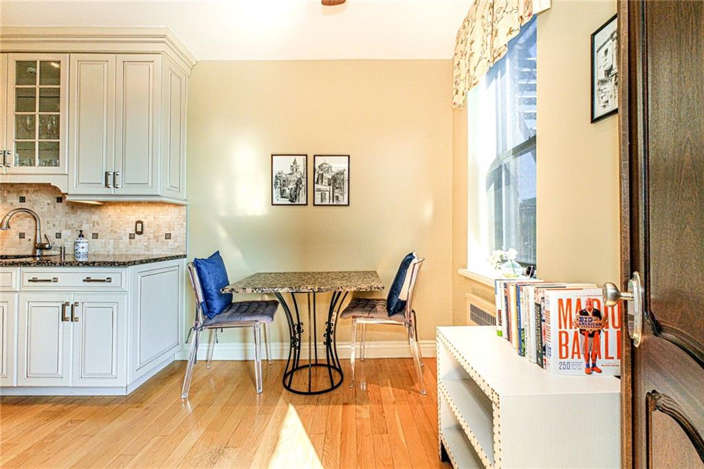 7119 Shore Road 4K, Brooklyn, New York, 11209 image 29