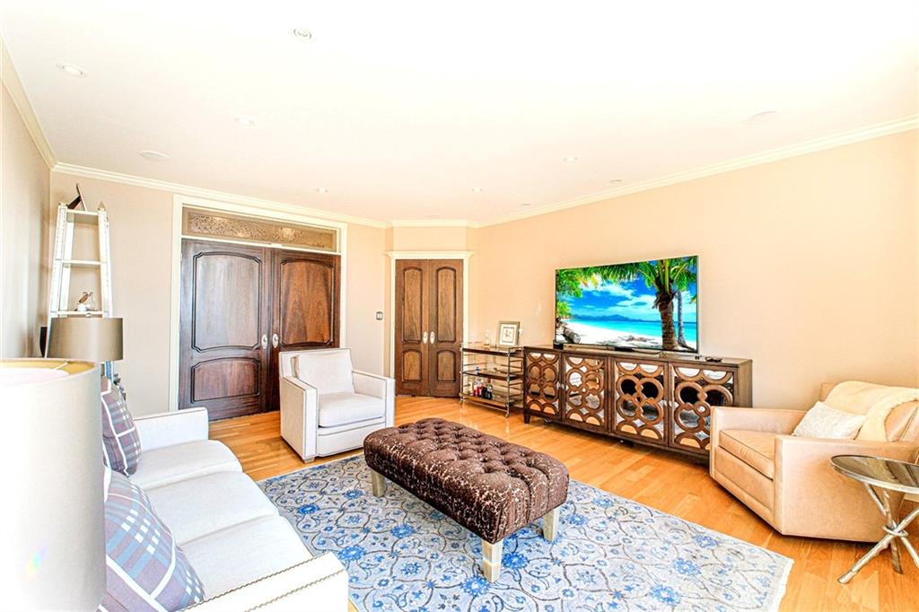 7119 Shore Road 4K, Brooklyn, New York, 11209 image 10