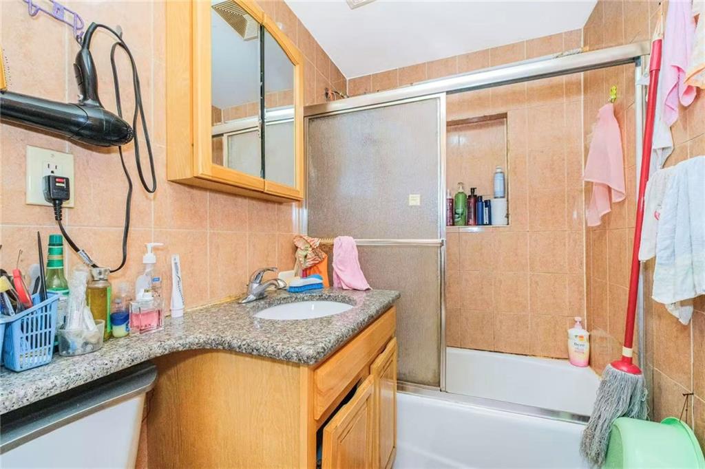 7118 17th Avenue, Brooklyn, New York, 11204 image 19