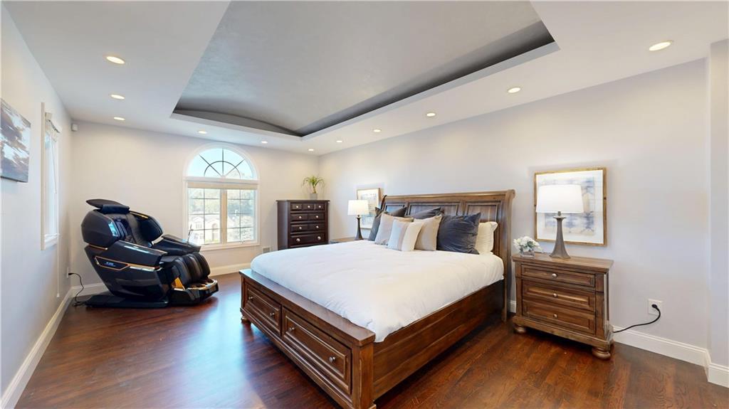 55 Nicole Loop, Staten  Island, New York, 10301 image 12