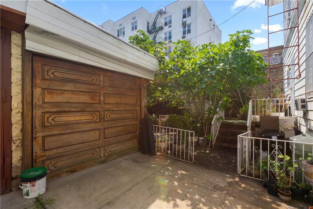 8309 20th Avenue, Brooklyn, New York, 11214 image 31