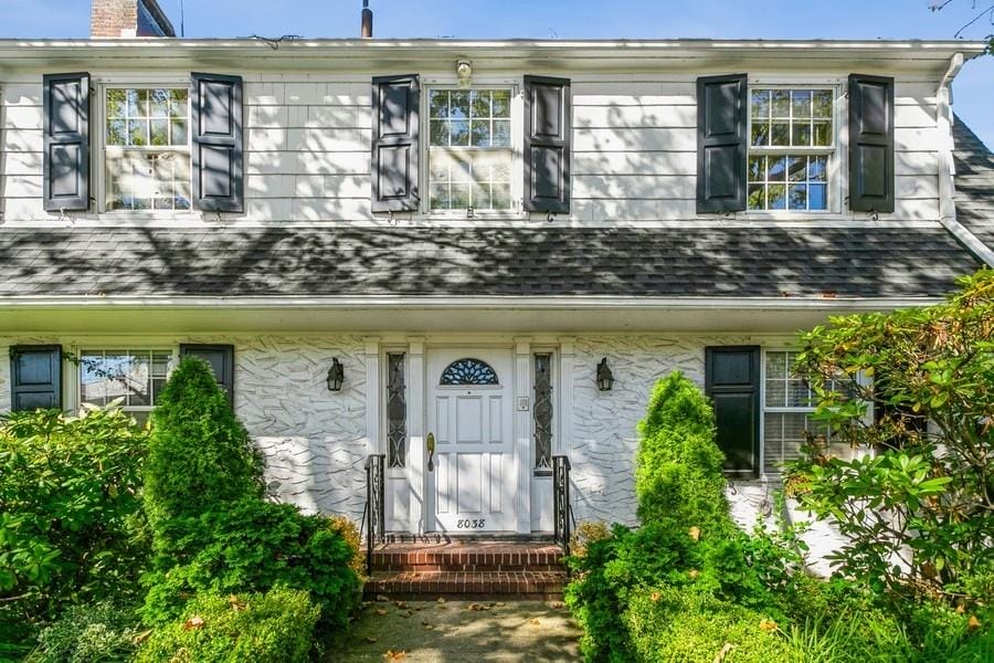 8038 Harbor View Terrace Image 2