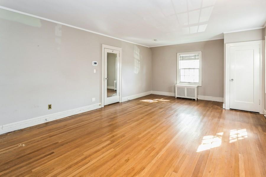 8038 Harbor View Terrace, Brooklyn, New York, 11209 image 31