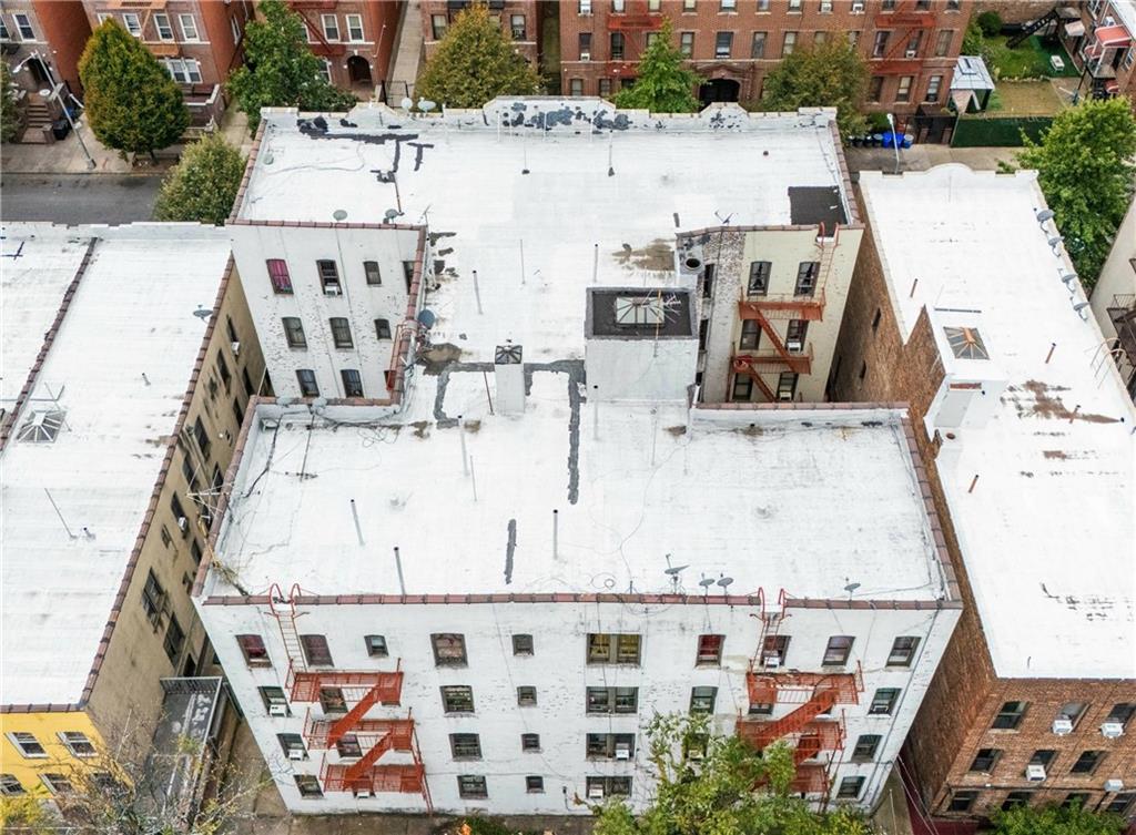 455 East 94th Street Image 2