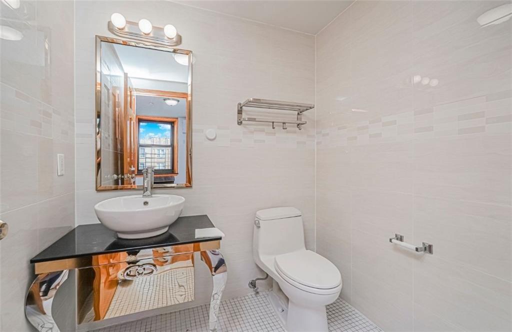 1587 East 19th Street 6K, Brooklyn, New York, 11230 image 7