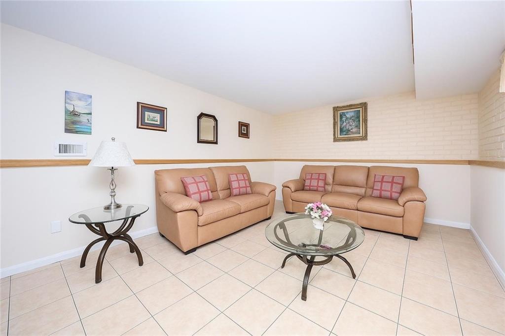 22 Hewitt Avenue, Staten  Island, New York, 10301 image 19