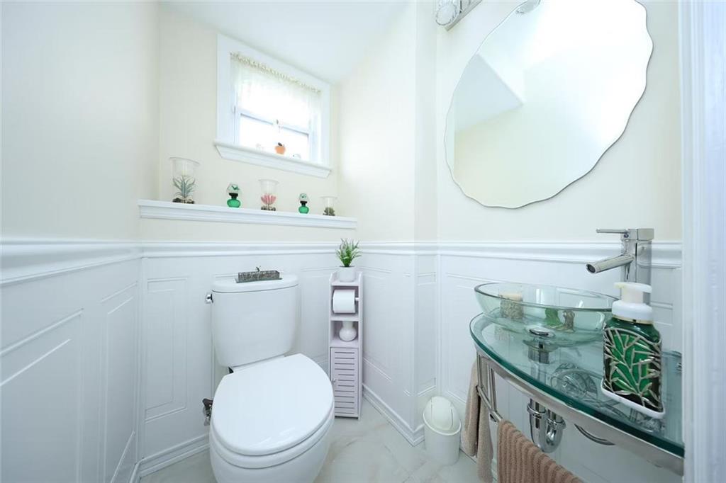 22 Hewitt Avenue, Staten  Island, New York, 10301 image 20