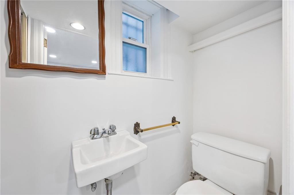 2022 East 38th Street, Brooklyn, New York, 11234 image 16