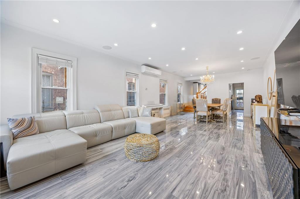 2022 East 38th Street Image 4