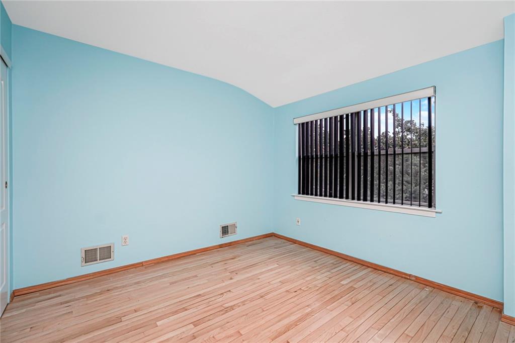 816 Bloomingdale Road, Staten  Island, New York, 10309 image 12