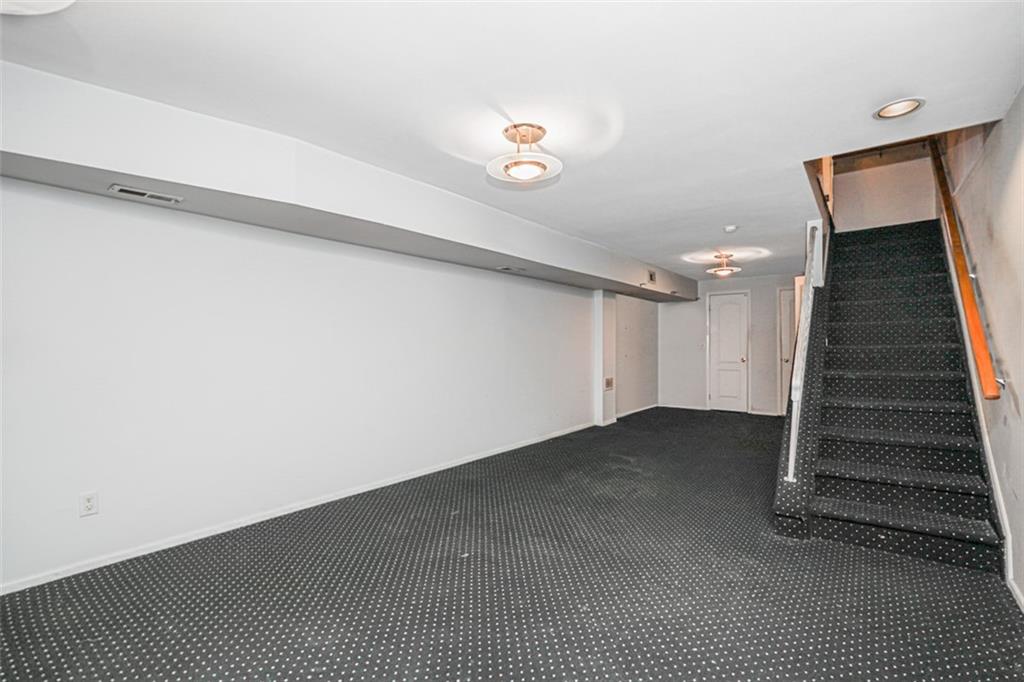 816 Bloomingdale Road, Staten  Island, New York, 10309 image 21