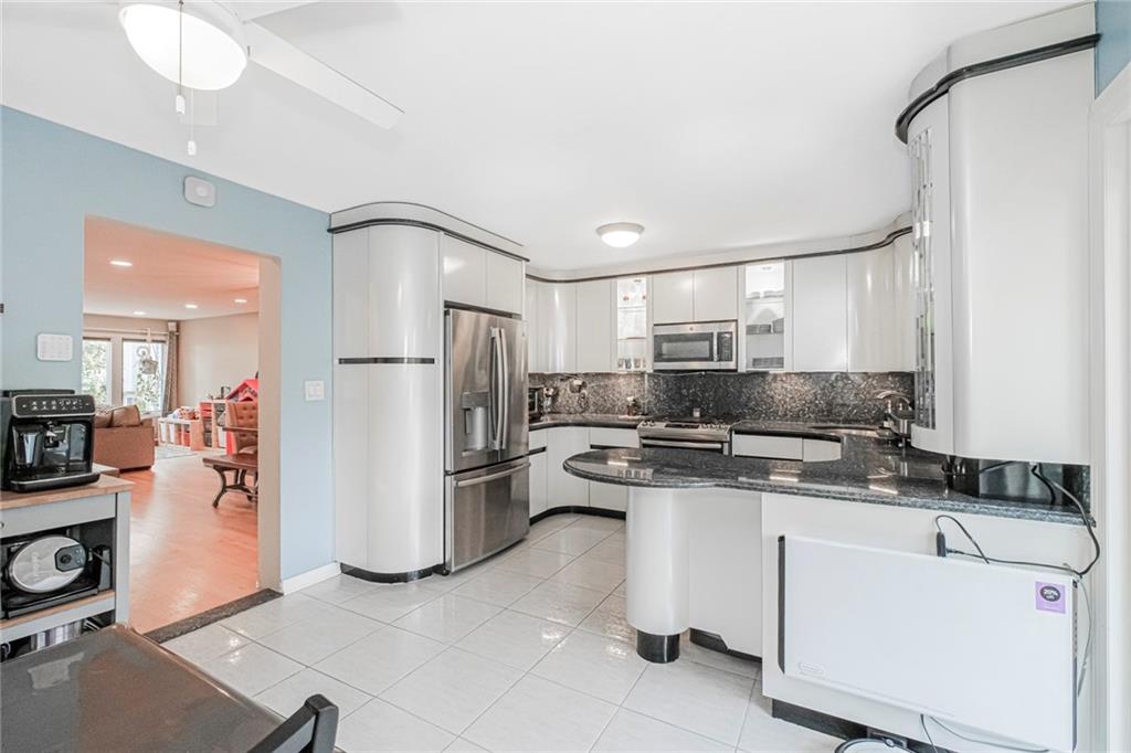 21 Flagship Circle, Staten  Island, New York, 10309 image 17