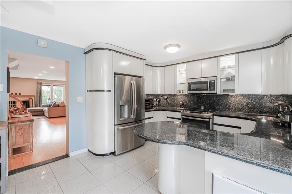 21 Flagship Circle, Staten  Island, New York, 10309 image 18