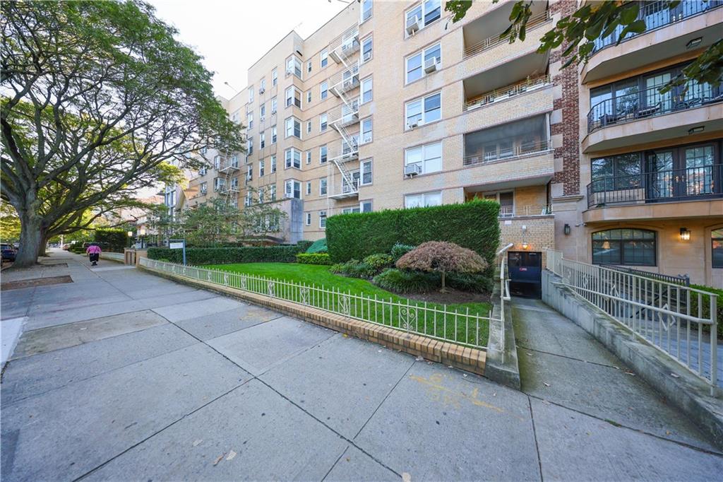 1250 Ocean Parkway 6R Image 1