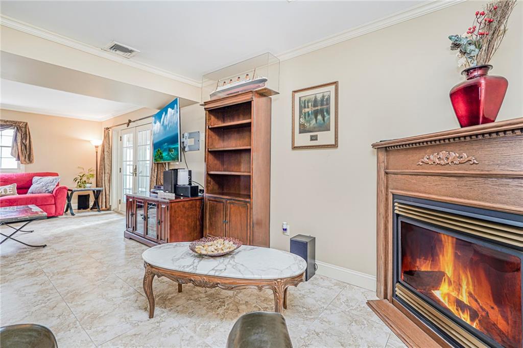 260 Thomas Street, Staten  Island, New York, 10306 image 6