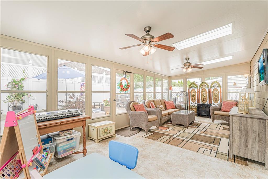 260 Thomas Street, Staten  Island, New York, 10306 image 7