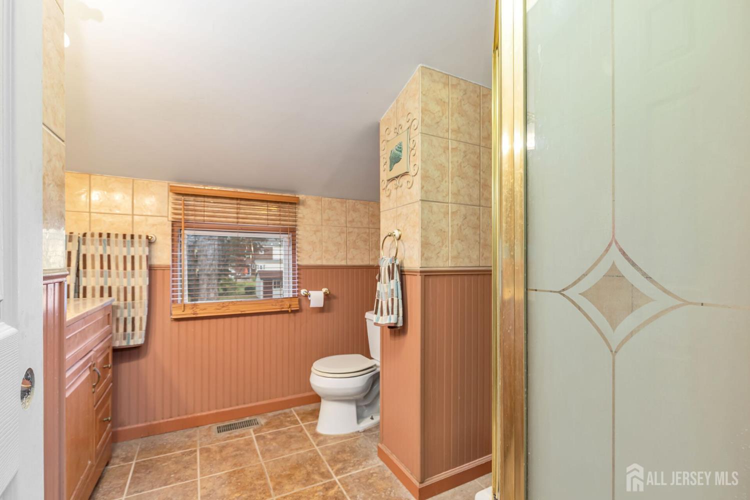 43 N Madison Avenue, Avenel, NJ, 07001 image 20