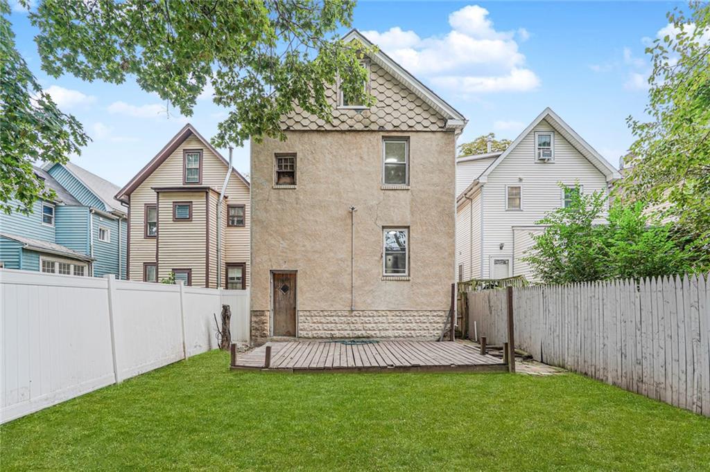 162 John Street Image 4