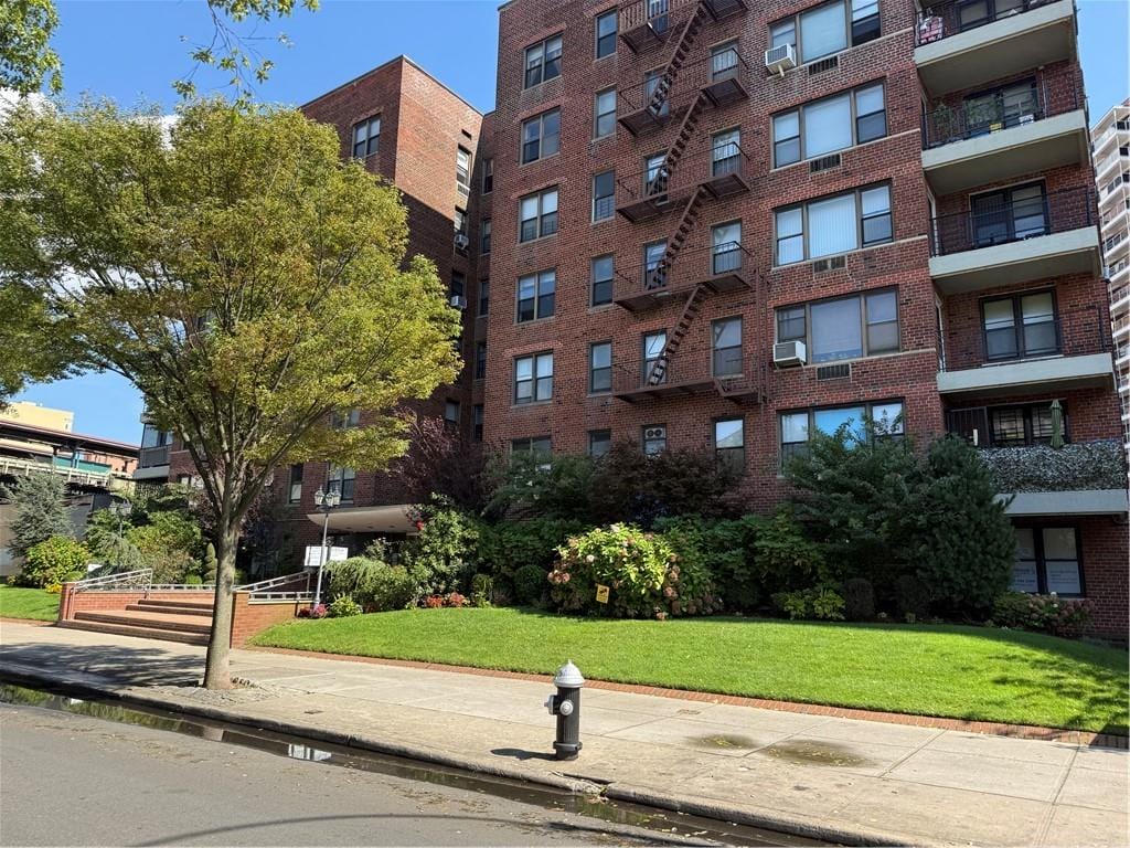 3101 Ocean Parkway 4A Image 2